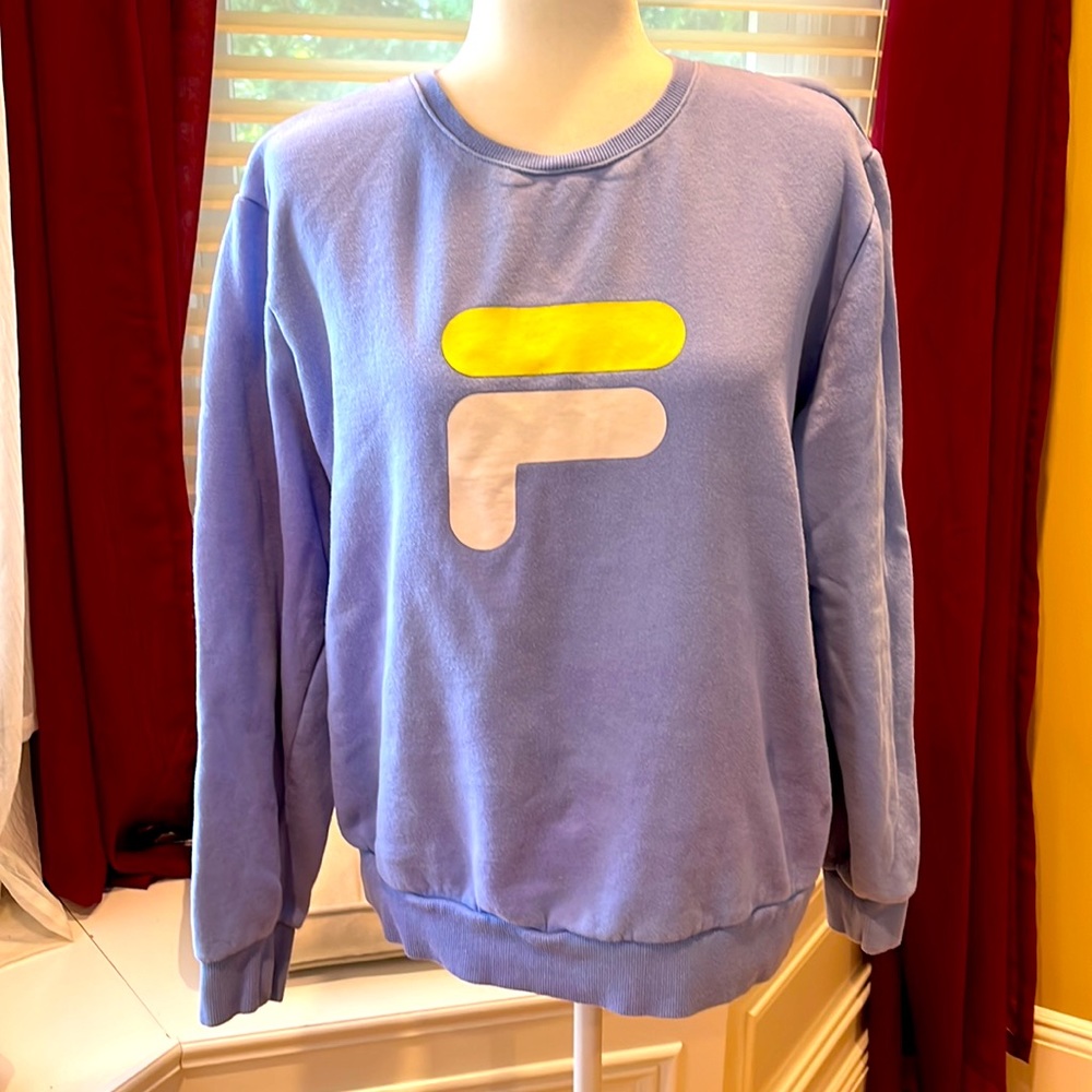 FILA sweatshirt Sz medium